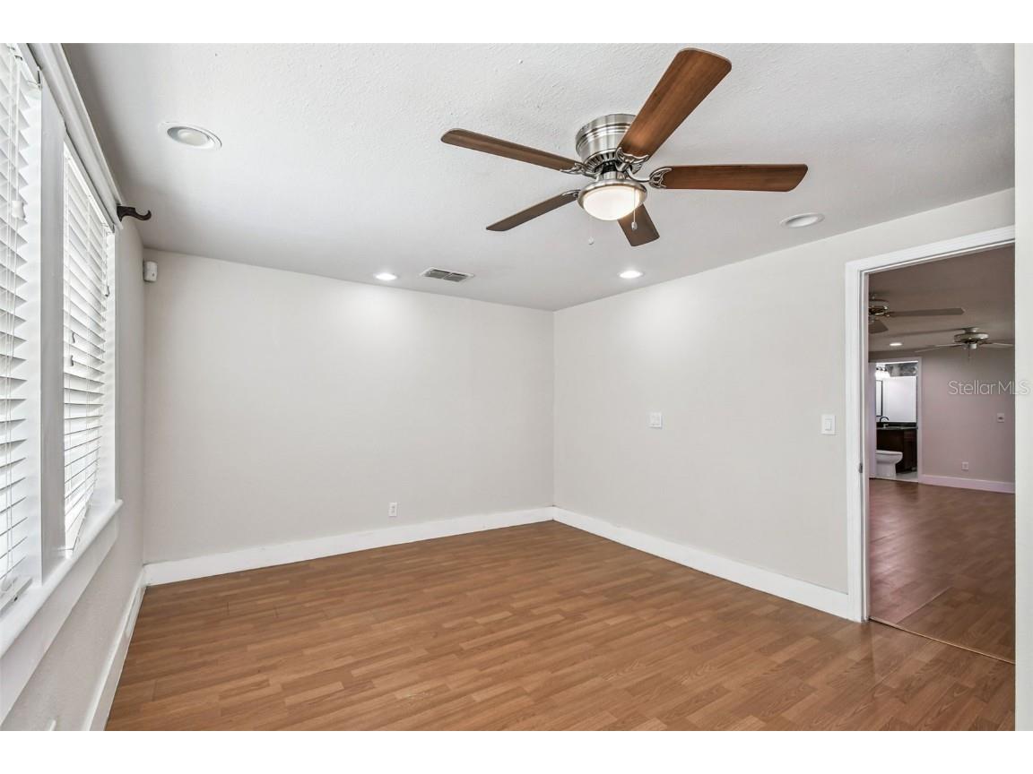 3611 Wisperbreath Lane Tampa FL 33619 TB8448719 image34