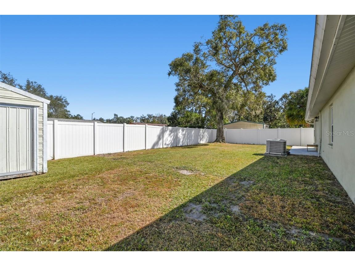 3611 Wisperbreath Lane Tampa FL 33619 TB8448719 image42