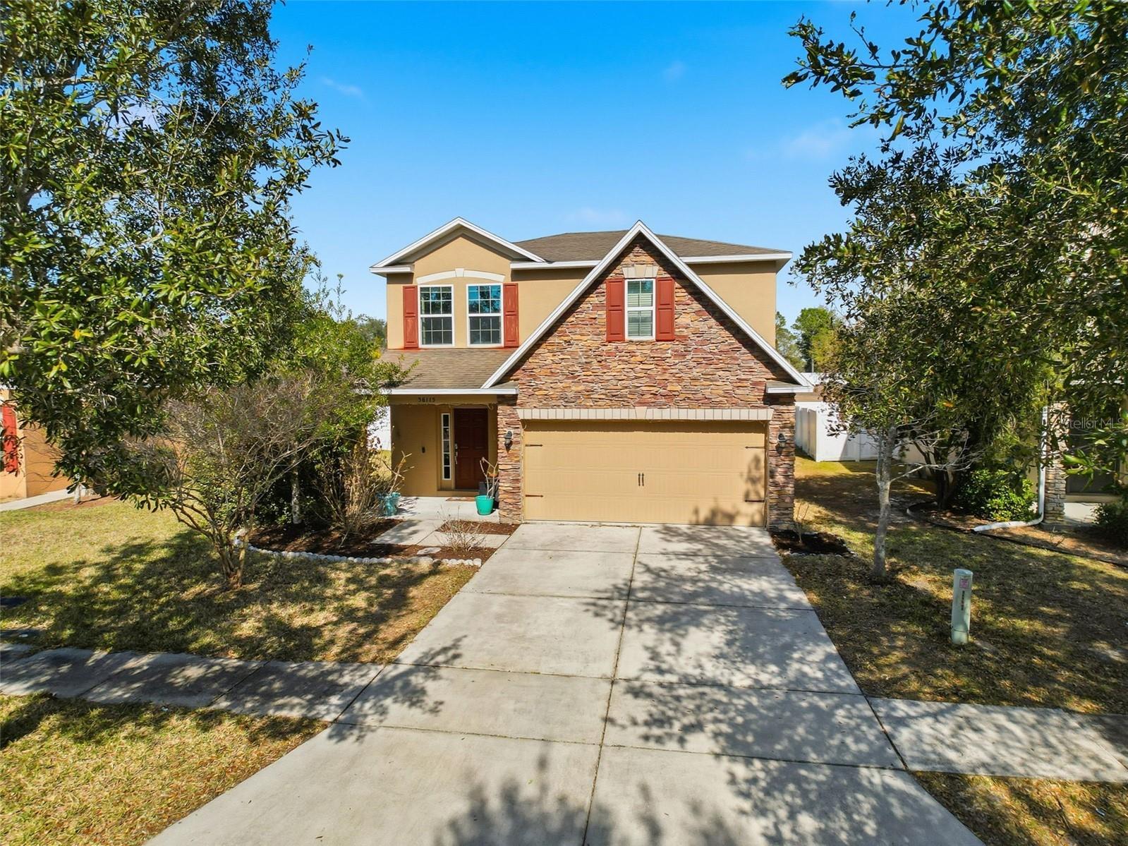 36115 Markree Castle Avenue Dade City FL 33525 W7882741 image1