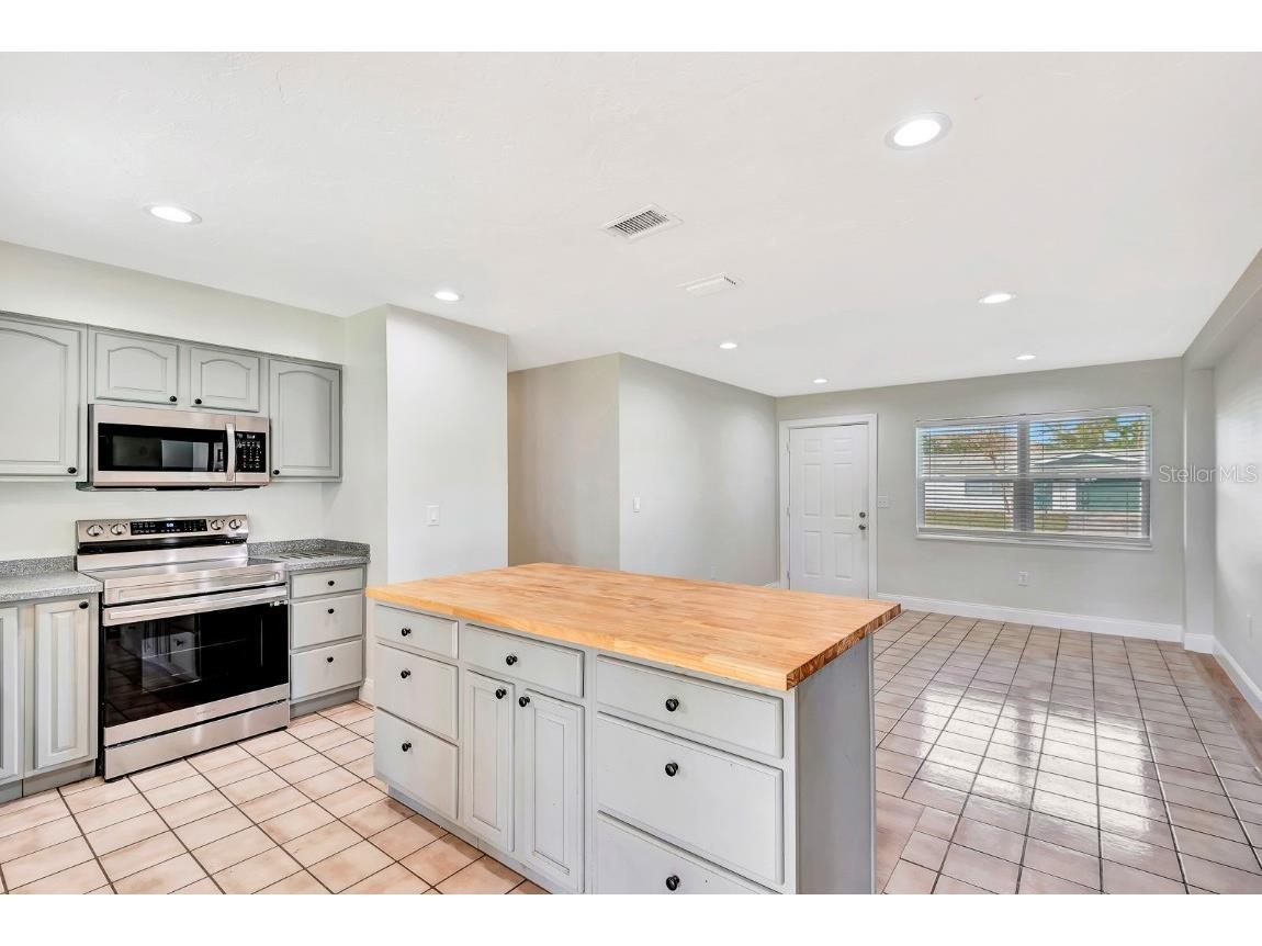 3612 46th Ave Dr W Bradenton FL 34210 A4672209 image19