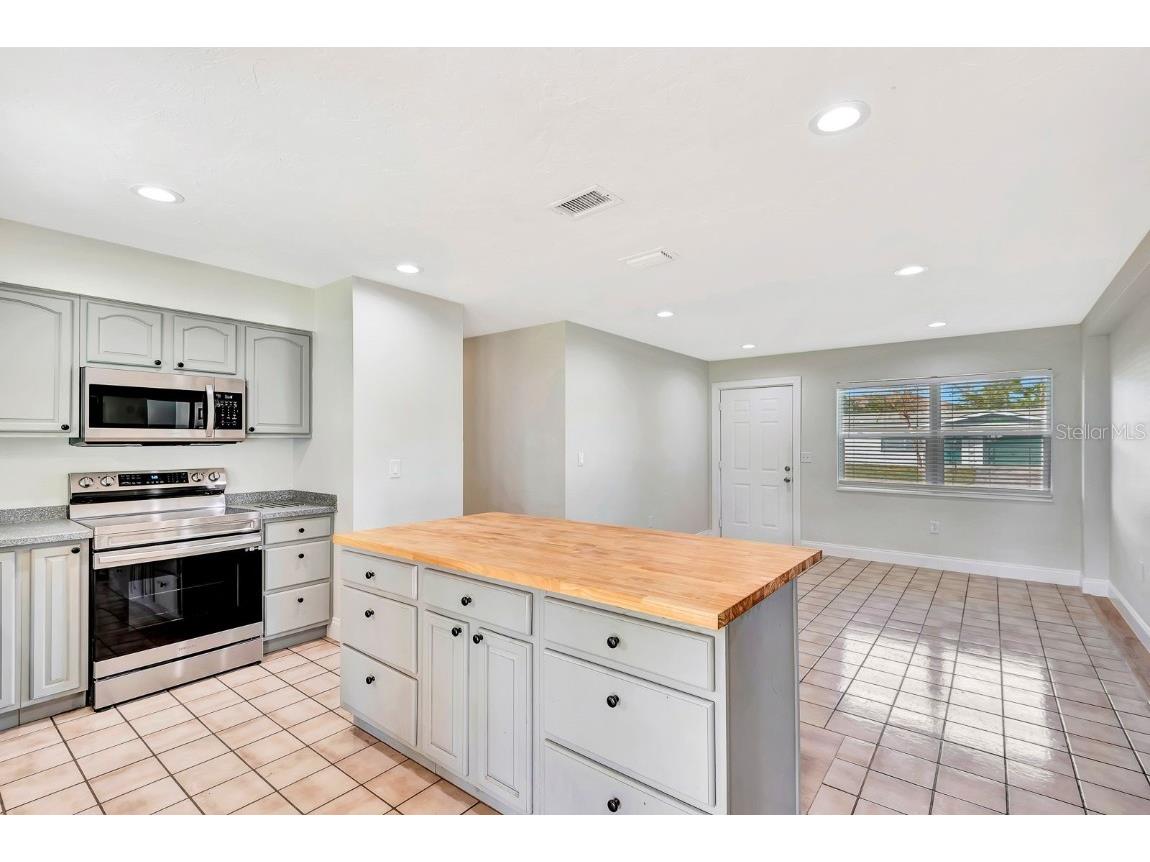 3612 46th Ave Dr W Bradenton FL 34210 A4672209 image20