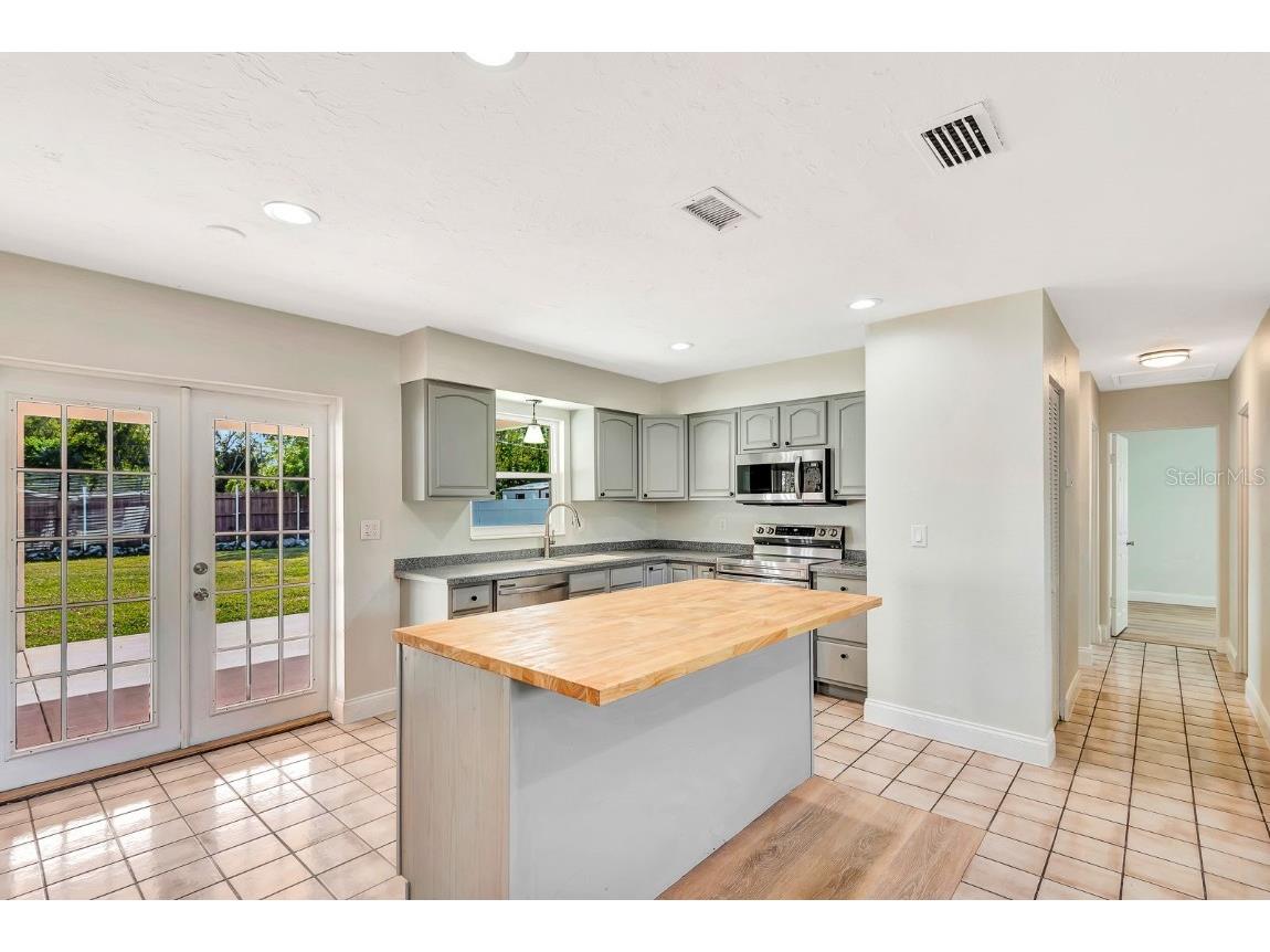 3612 46th Ave Dr W Bradenton FL 34210 A4672209 image22