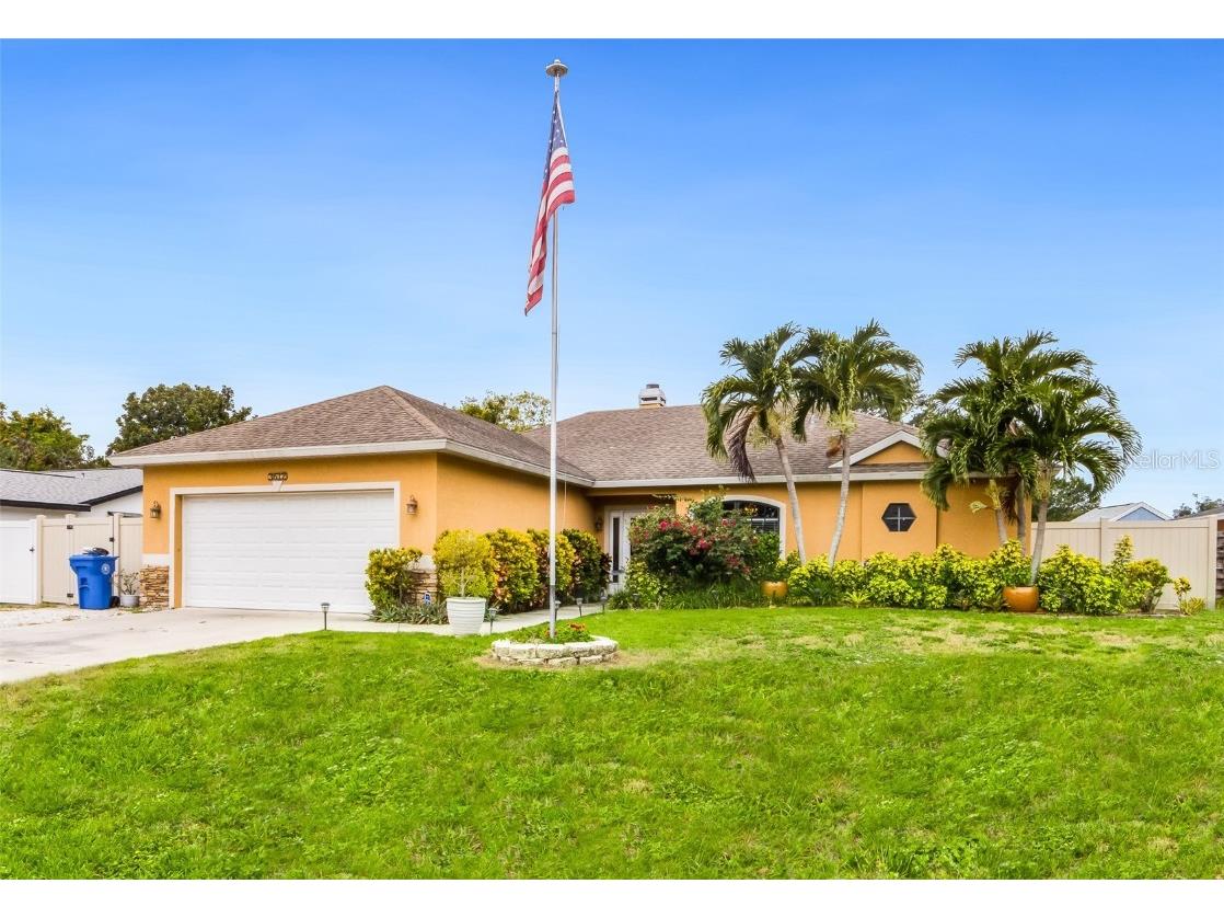 3612 63rd Street W Bradenton FL 34209 A4574176 image1