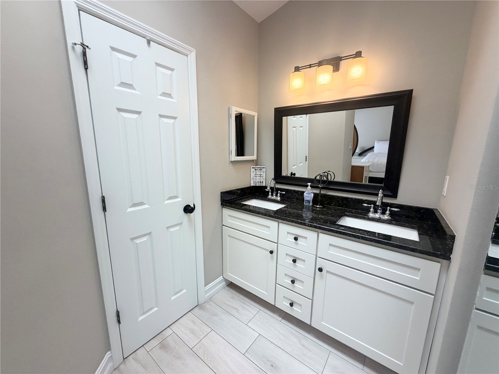 3612 75th Drive E Sarasota FL 34243 C7526270 image12