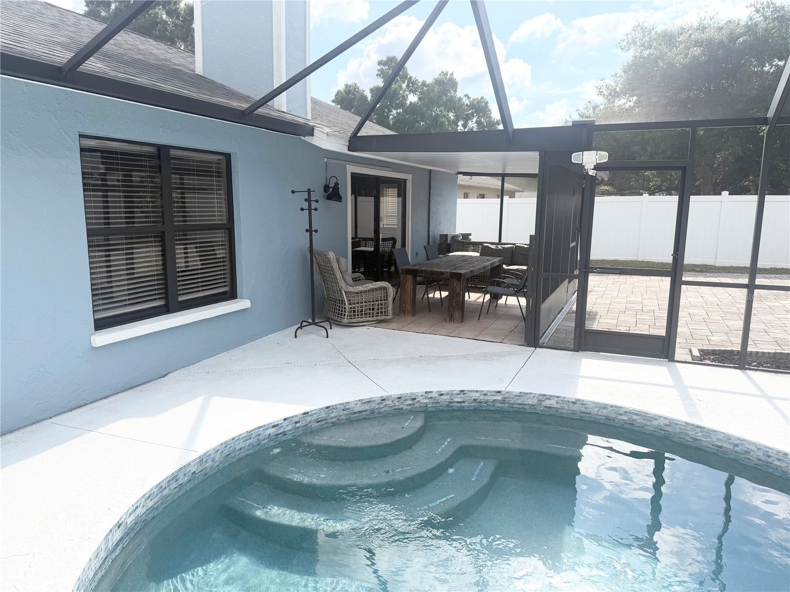 3612 75th Drive E Sarasota FL 34243 C7526270 image4