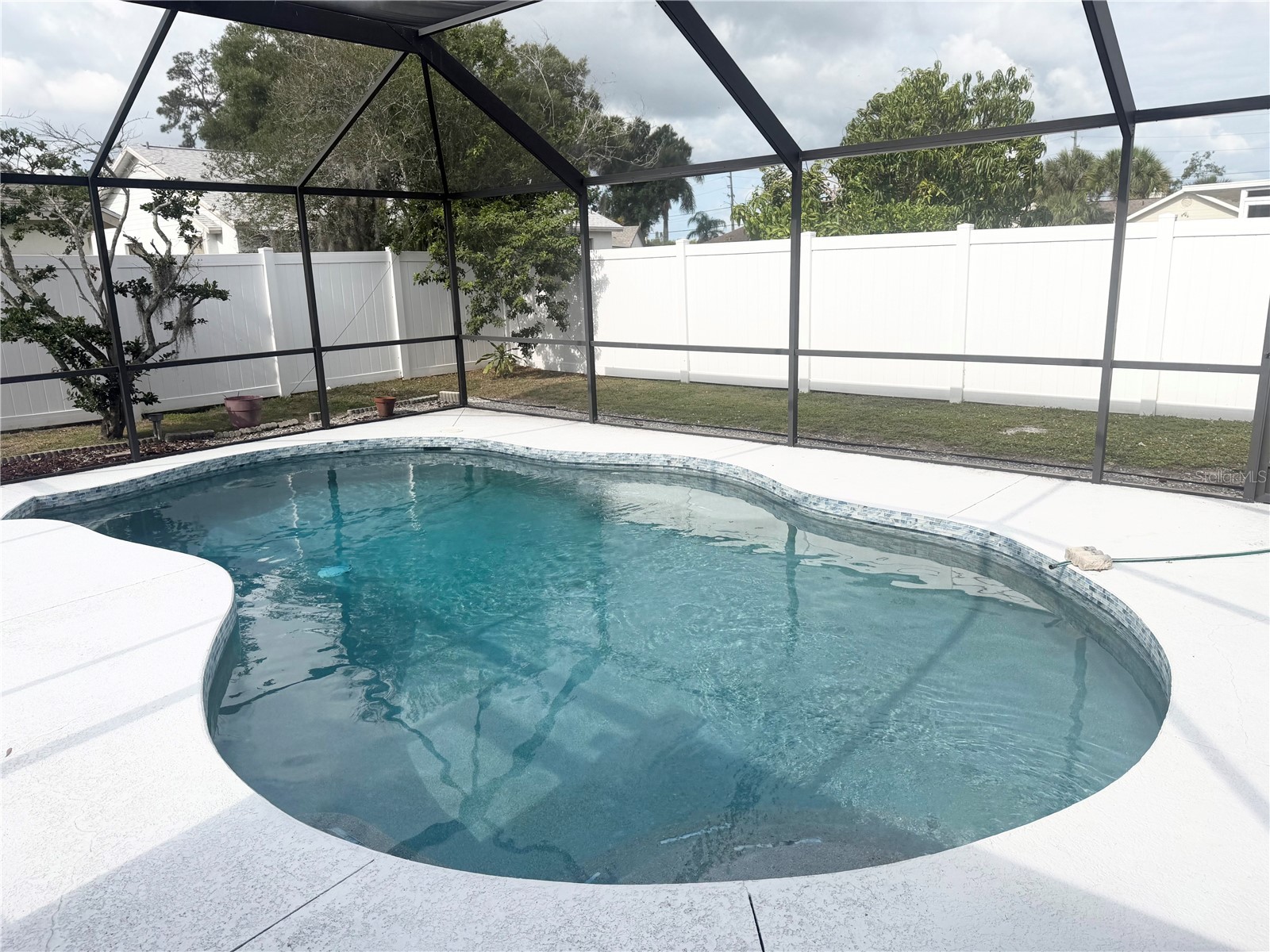 3612 75th Drive E Sarasota FL 34243 C7526270 image5
