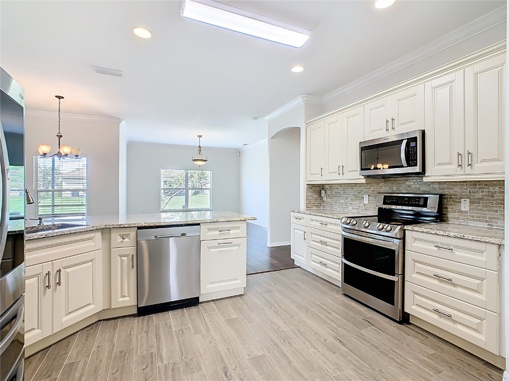 3612 Northwoods Drive Kissimmee FL 34746 W7876854 image3