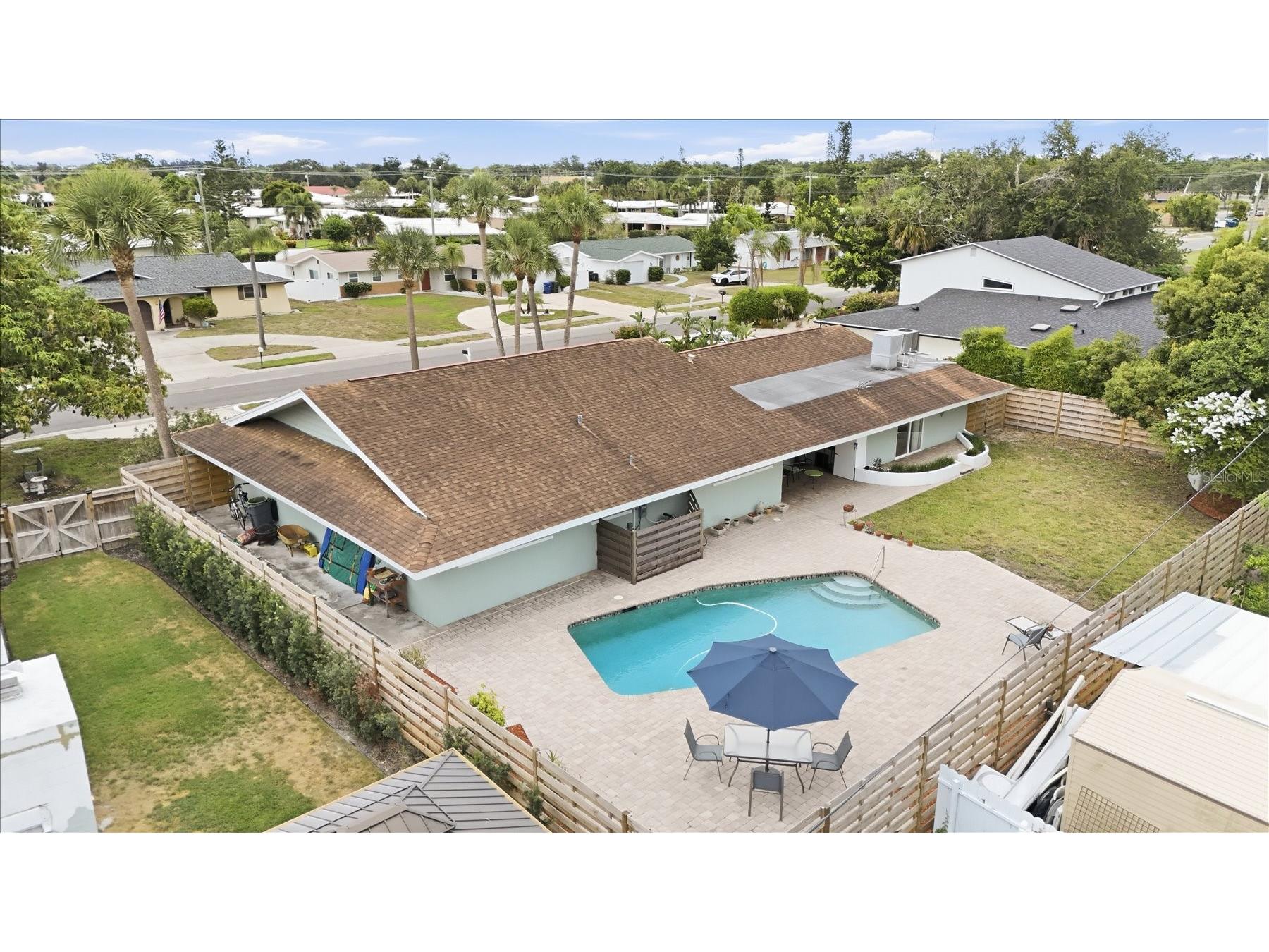 3612 S Lockwood Ridge Road Sarasota FL 34239 A4696876 image2