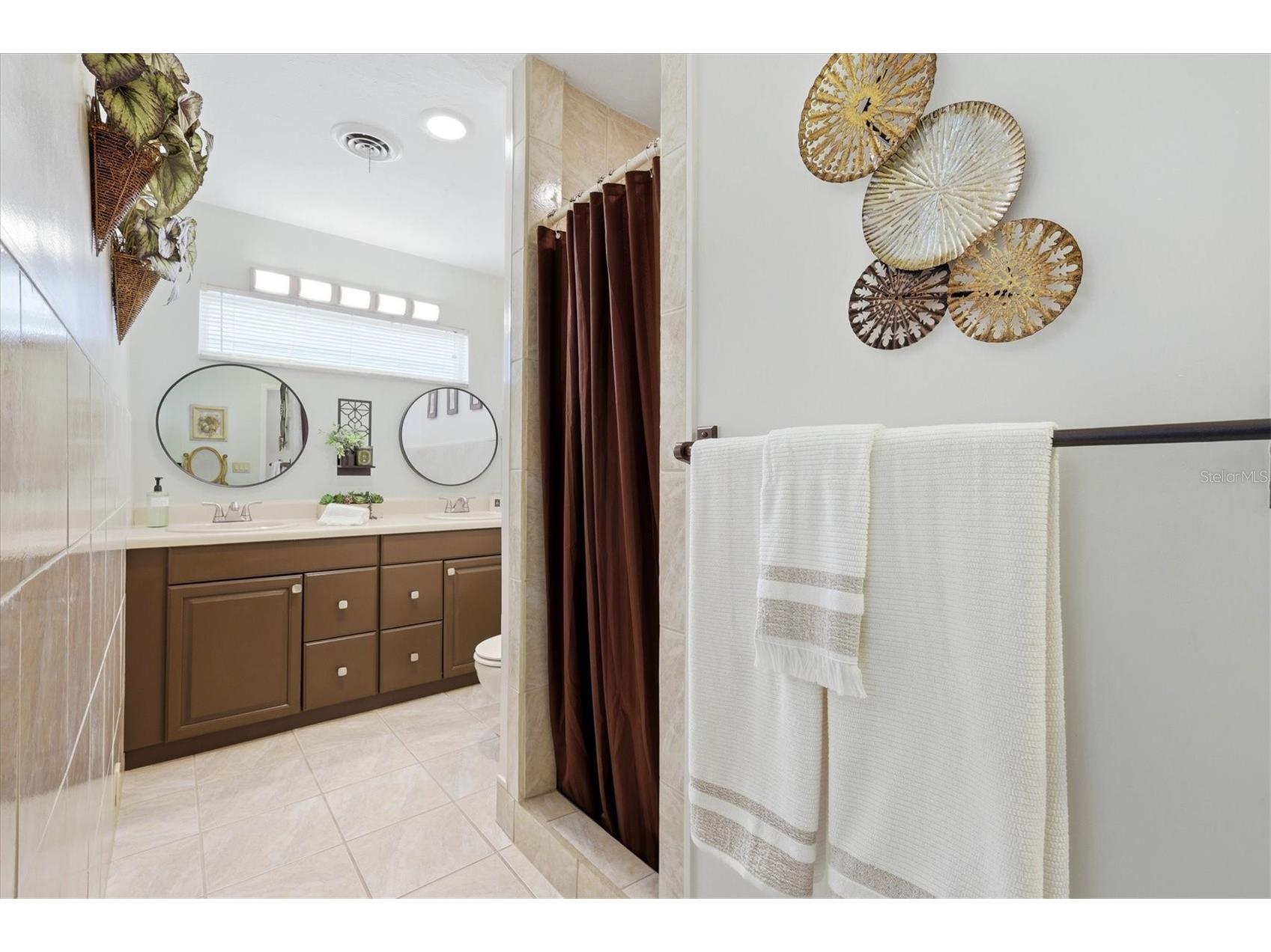 3612 S Lockwood Ridge Road Sarasota FL 34239 A4696876 image34