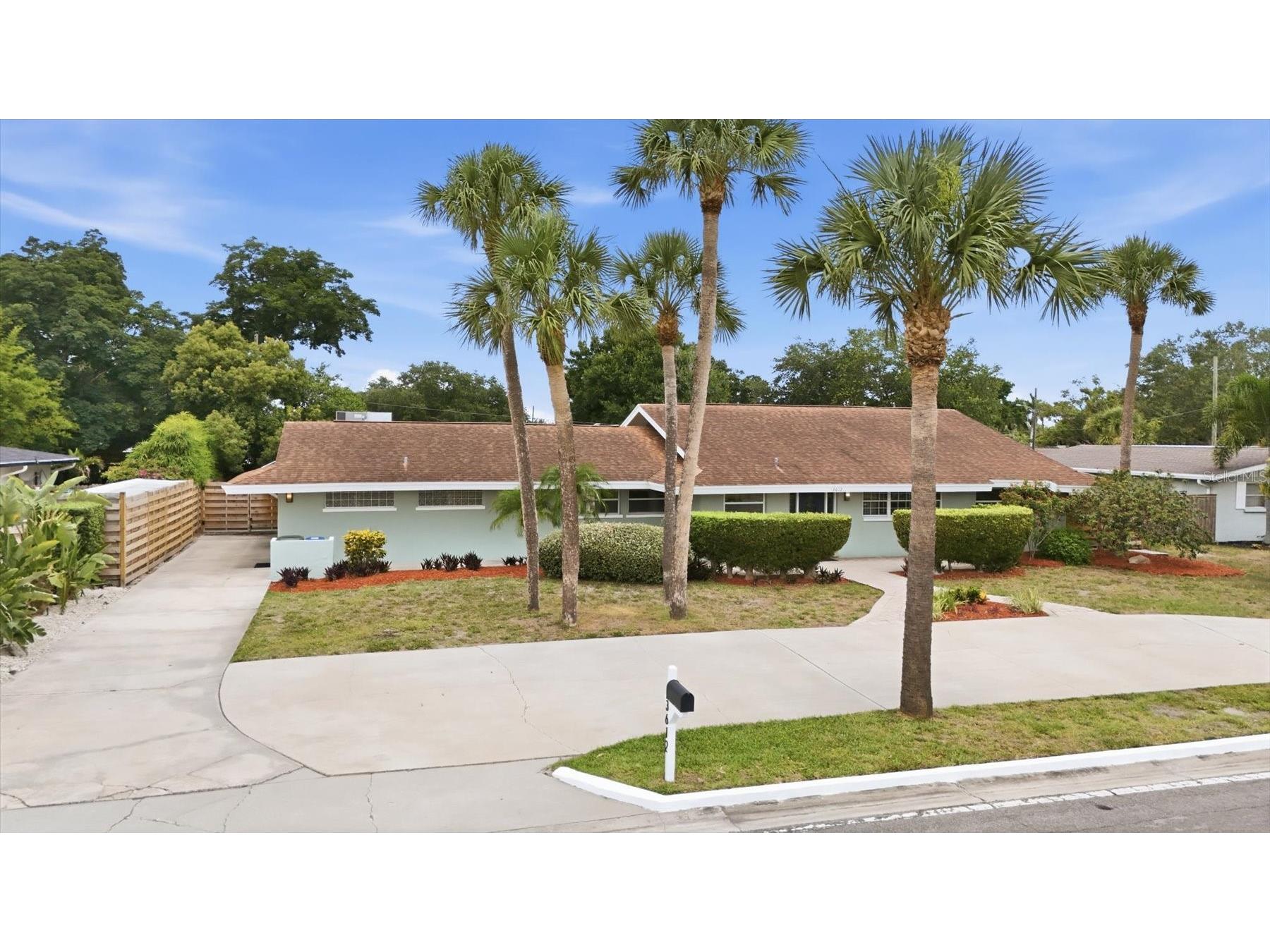 3612 S Lockwood Ridge Road Sarasota FL 34239 A4696876 image46