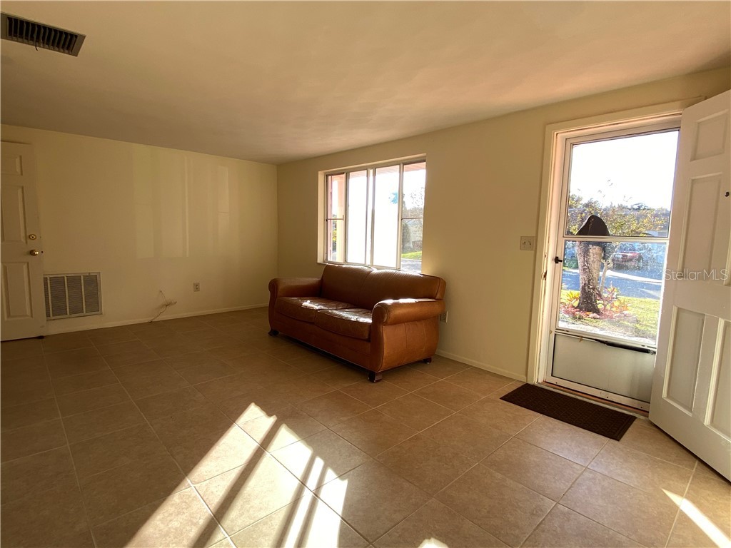 3612 Springfield Drive Holiday FL 34691 TB8509823 image6