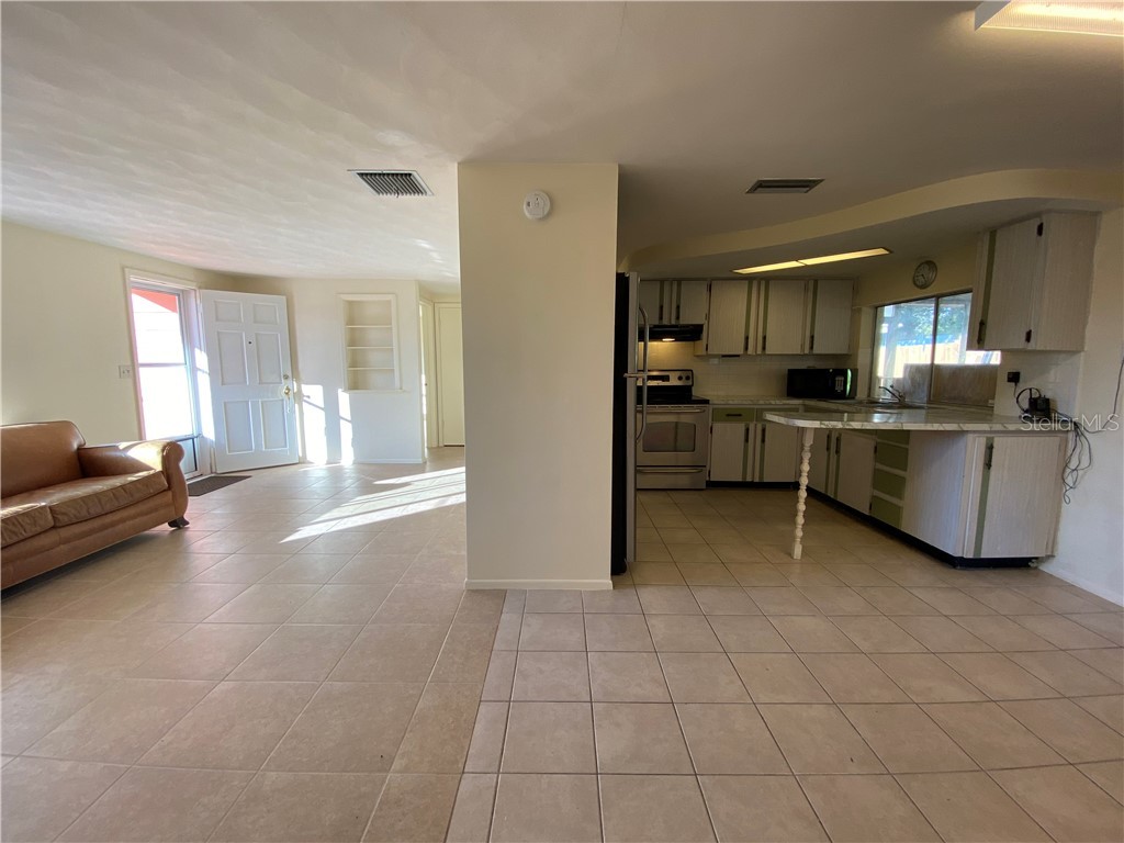 3612 Springfield Drive Holiday FL 34691 TB8509823 image7