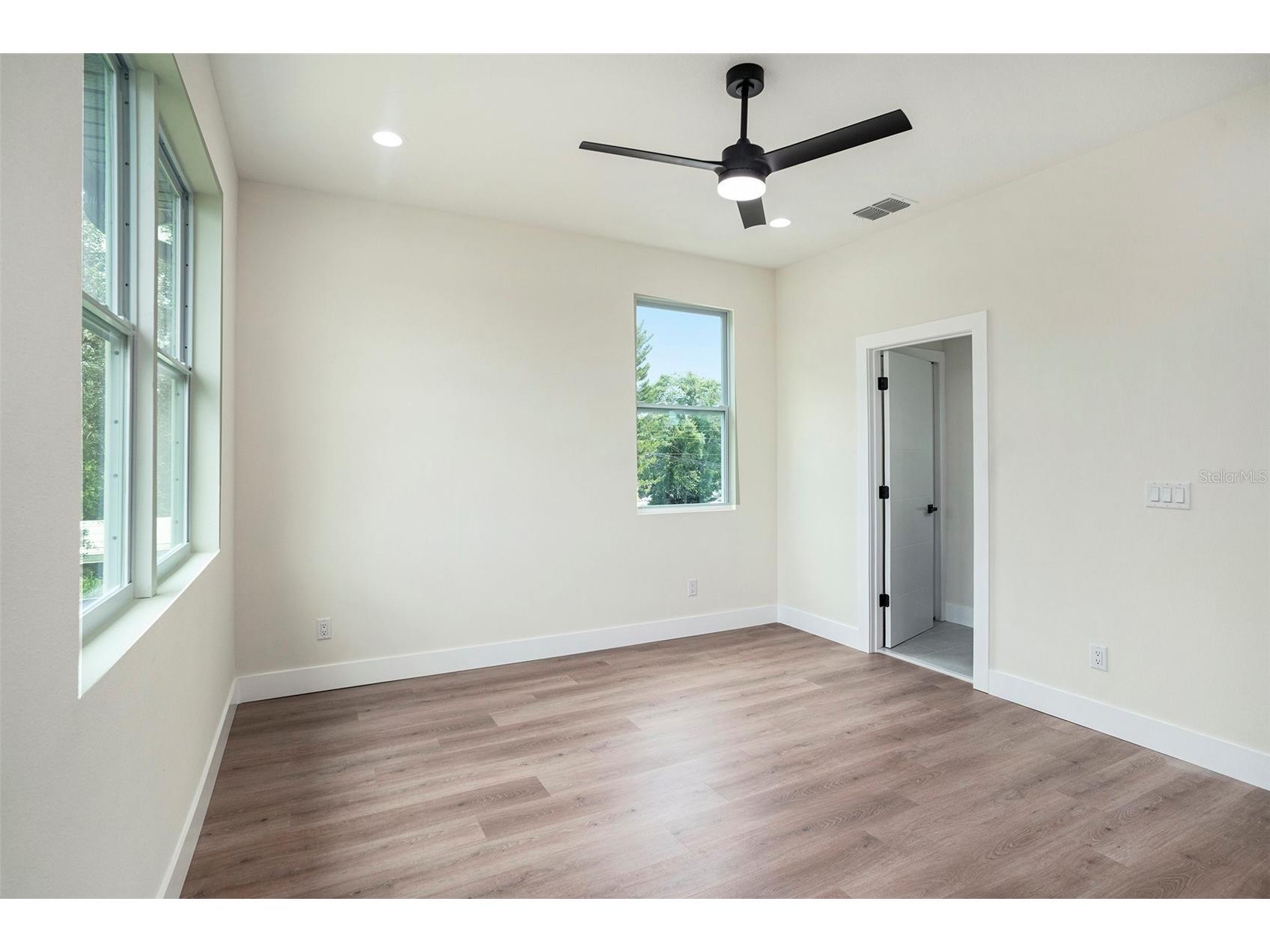 3612 Temple Street Tampa FL 33619 TB8486962 image15