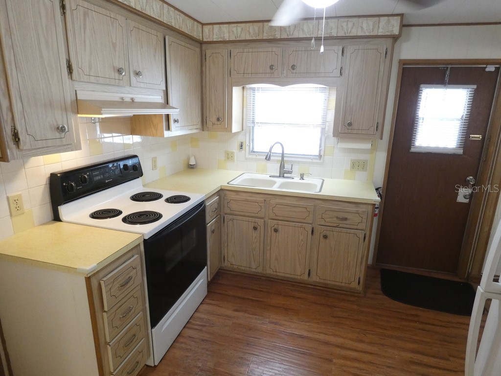 3612 Tiki Drive Holiday FL 34691 W7883913 image10