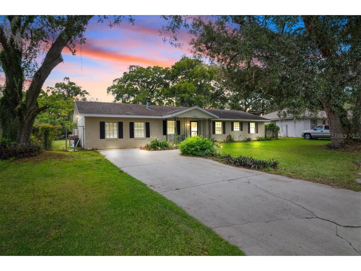 36121 Pine Tree Street Fruitland Park FL 34731 G5071937 image1
