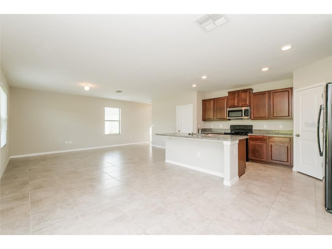 36125 Stable Wilk Avenue Zephyrhills FL 33541 O6353883 image3