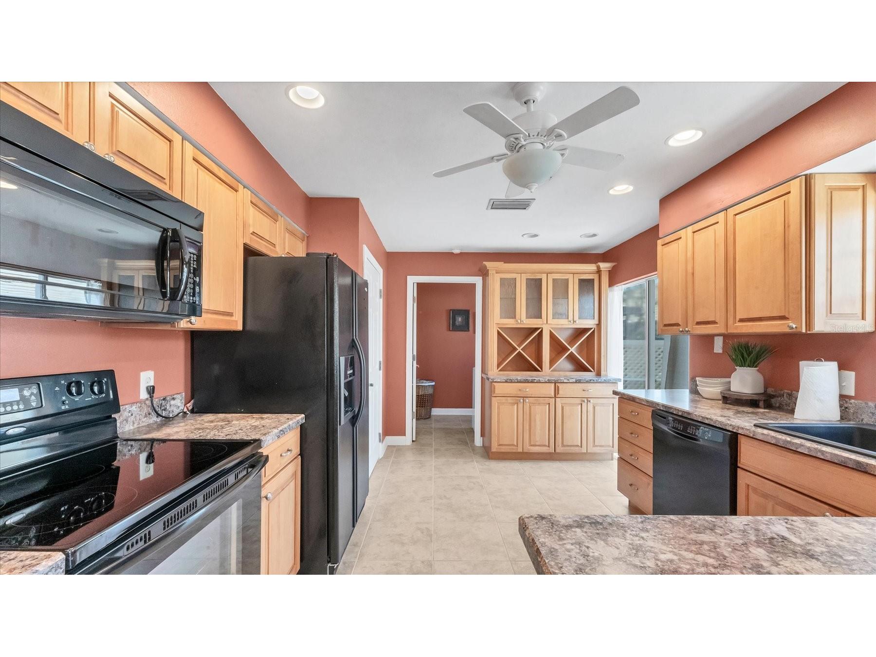 3613 57th Avenue Drive W #3613 Bradenton FL 34210 A4690700 image10