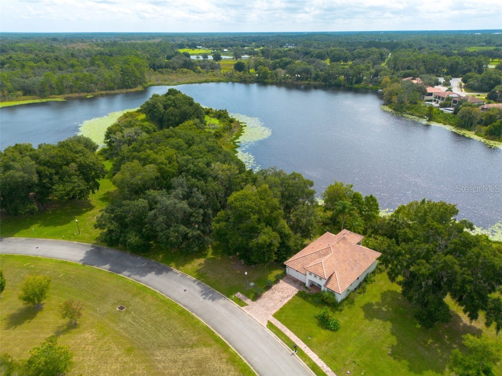 3613 Azurite Court Deland FL 32724 - Horseshoe Lake V4938648 image9