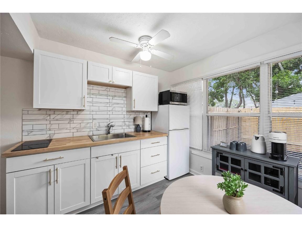 3613 Belmont Boulevard Sarasota FL 34232 A4669635 image26