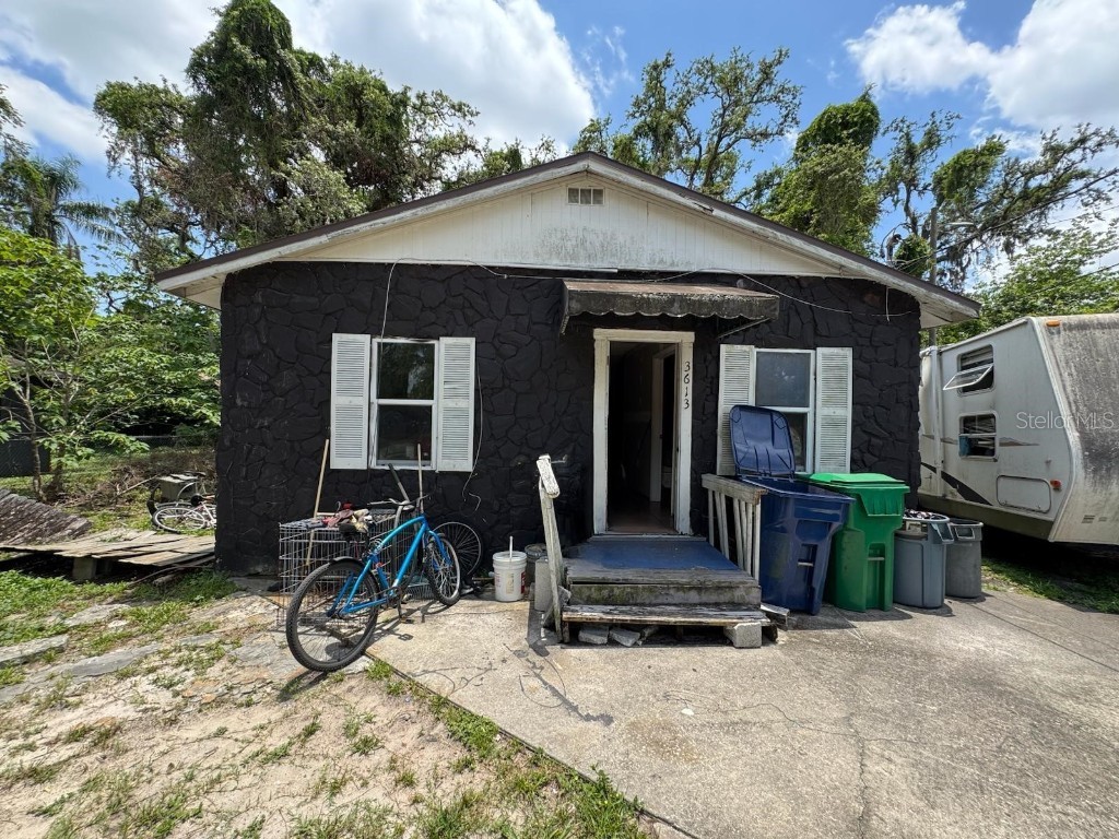 3613 Deleuil Avenue Tampa FL 33610 O6315878 image1