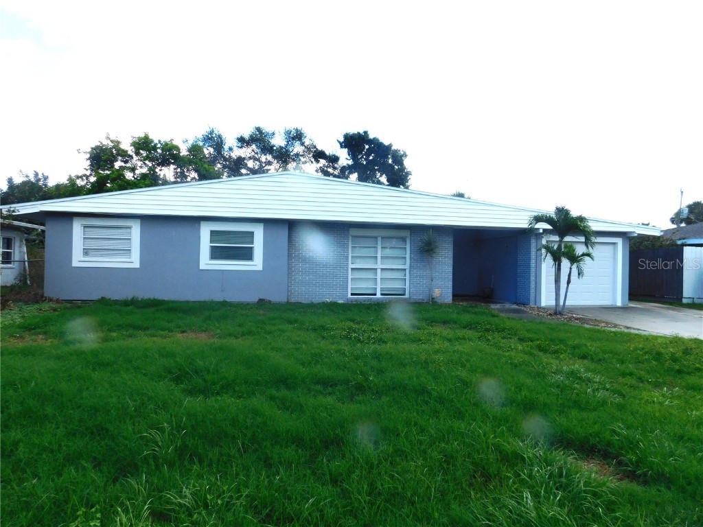 3613 Helene Street Sarasota FL 34233 A4615228 image1