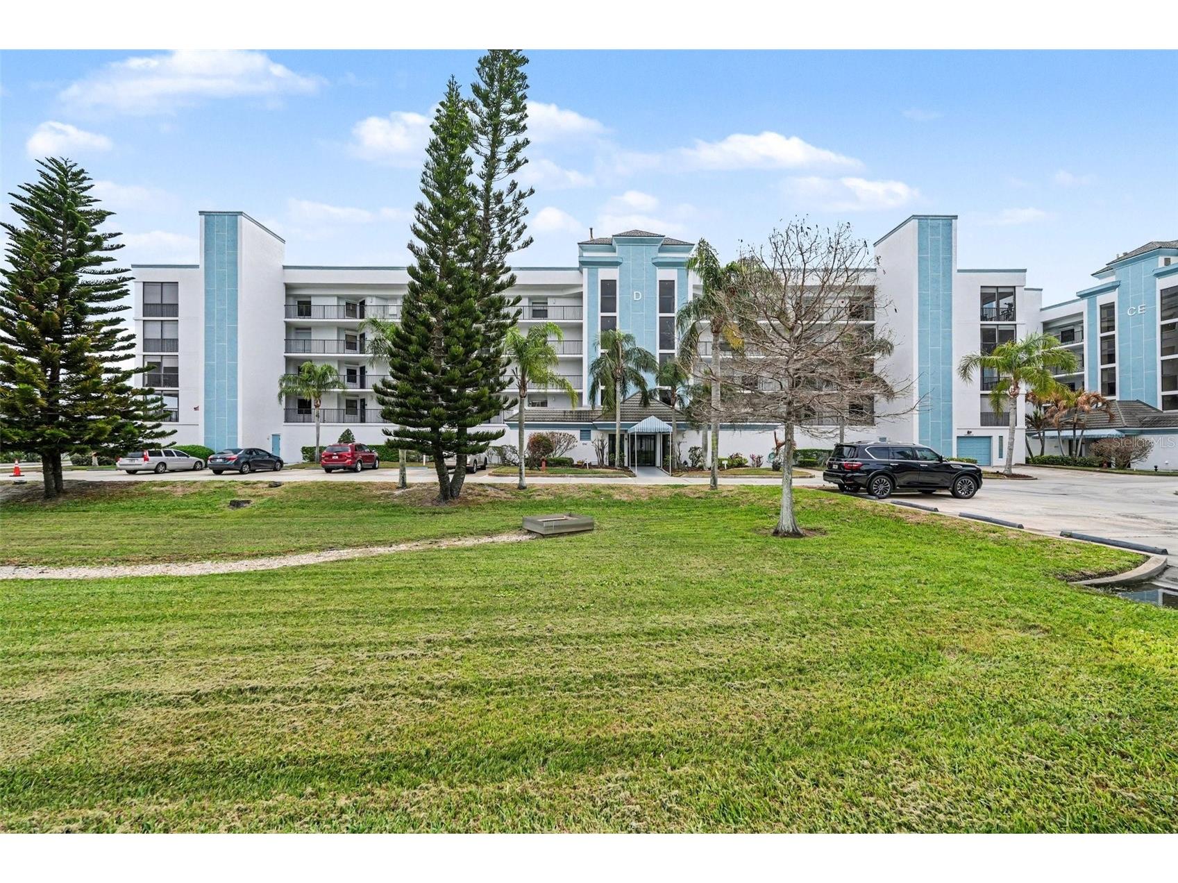 3613 S Banana River Boulevard #D304 Cocoa Beach FL 32931 O6391599 image1
