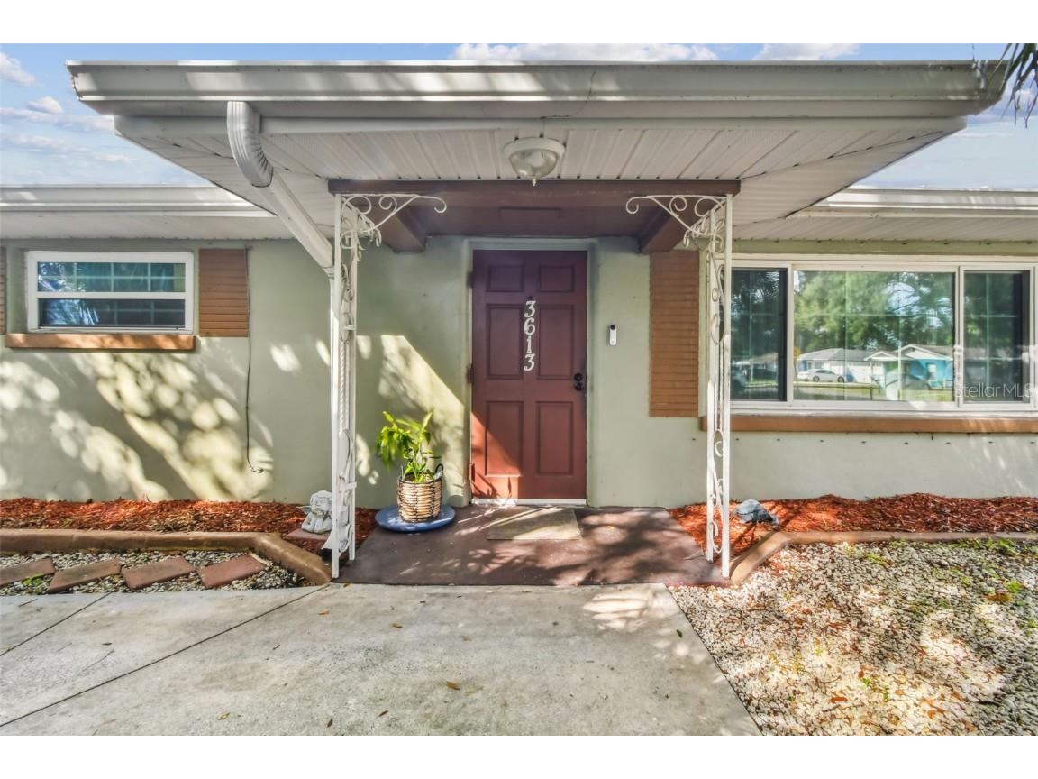 3613 W Minnehaha Street Tampa FL 33614 TB8442484 image1