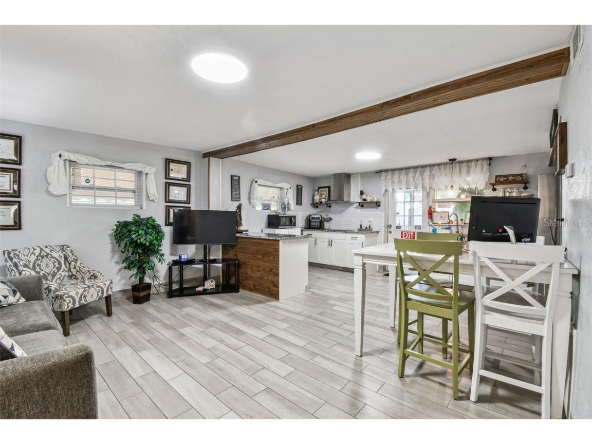 3613 W Minnehaha Street Tampa FL 33614 TB8442484 image22