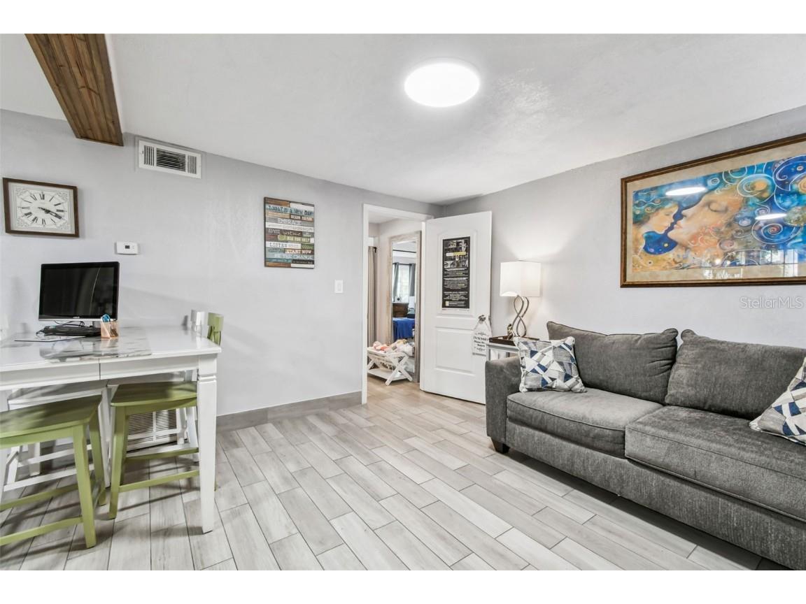 3613 W Minnehaha Street Tampa FL 33614 TB8442484 image39