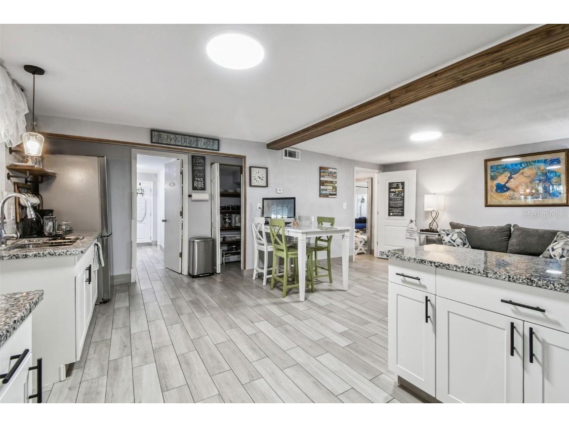 3613 W Minnehaha Street Tampa FL 33614 TB8442484 image42