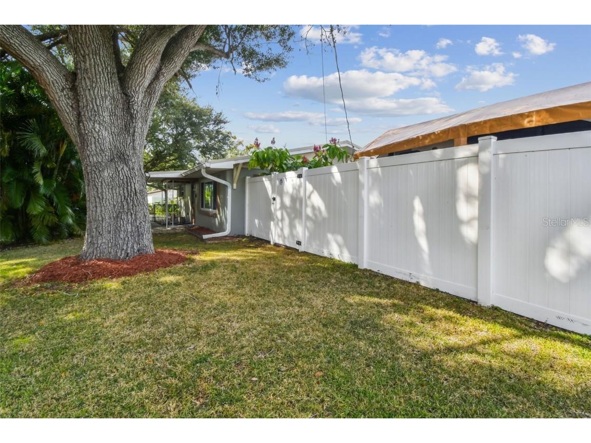 3613 W Minnehaha Street Tampa FL 33614 TB8442484 image7