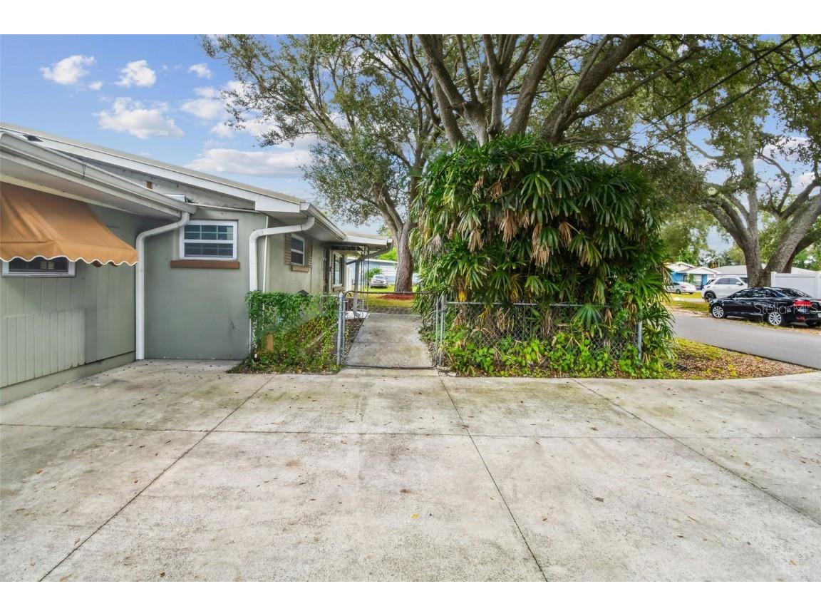 3613 W Minnehaha Street Tampa FL 33614 TB8442484 image9