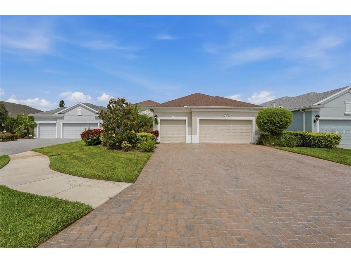 3613 Woodcliff Lake Terrace Sarasota FL 34243 A4696019 image2