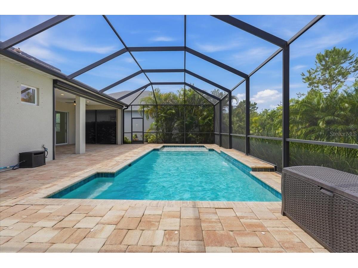 3613 Woodcliff Lake Terrace Sarasota FL 34243 A4696019 image53