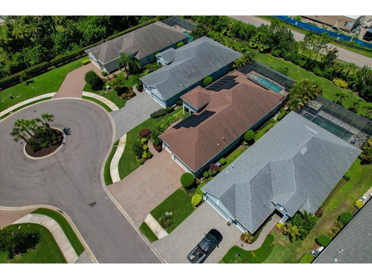 3613 Woodcliff Lake Terrace Sarasota FL 34243 A4696019 image70