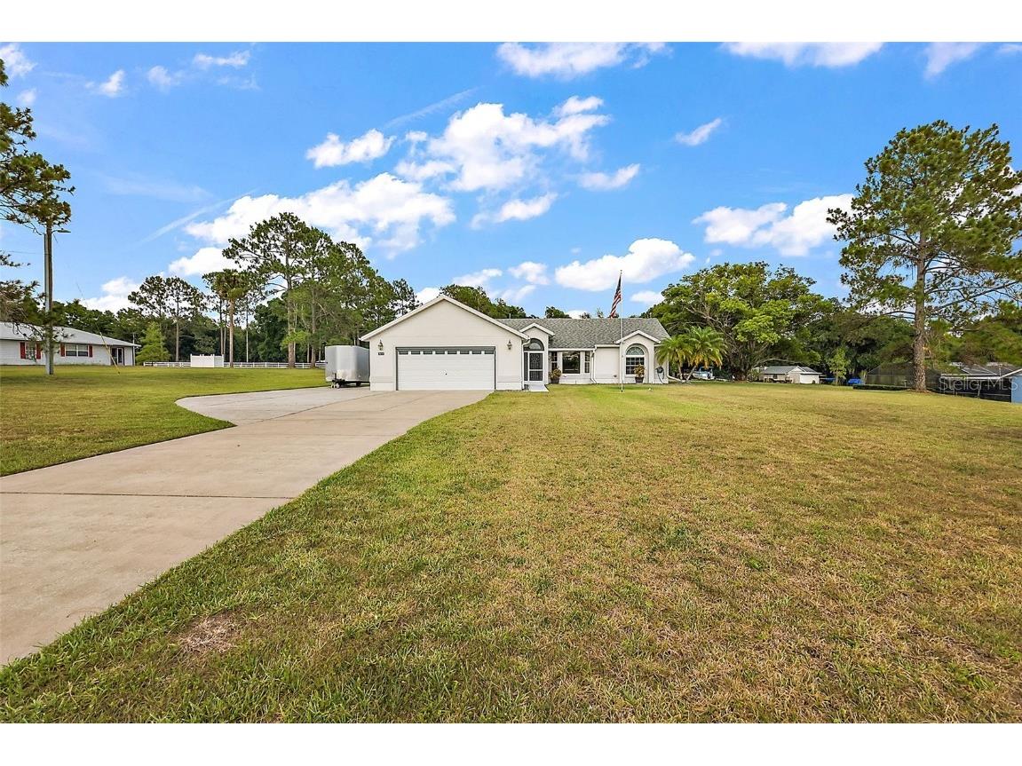 36130 S Grays Airport Rd Fruitland Park FL 34731 G5083127 image1