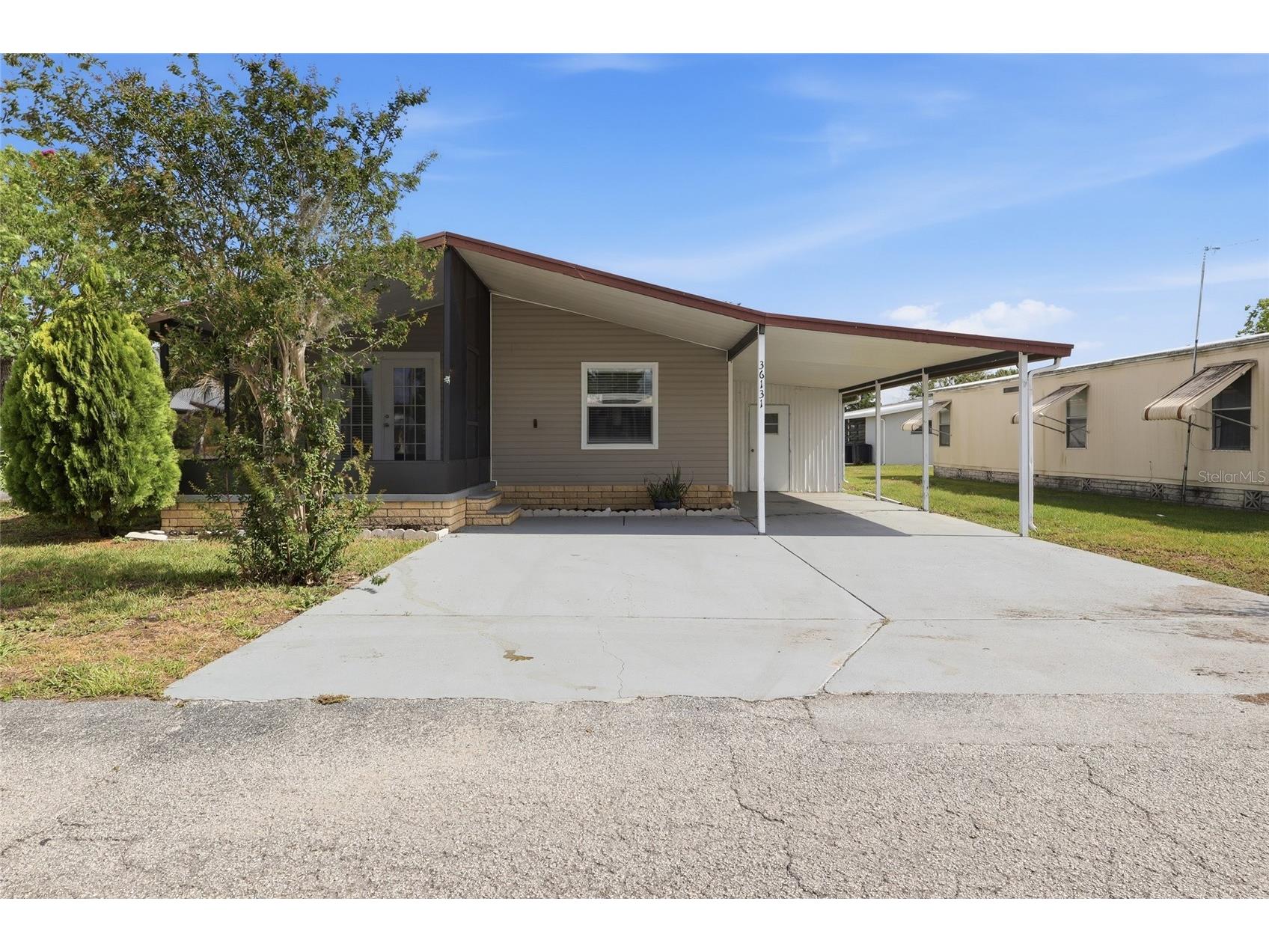 36131 Zinnia Street Zephyrhills FL 33541 TB8510475 image1