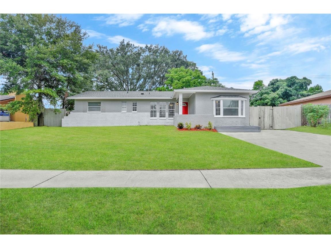 3614 Connor Avenue Orlando FL 32808 O6136413 image1