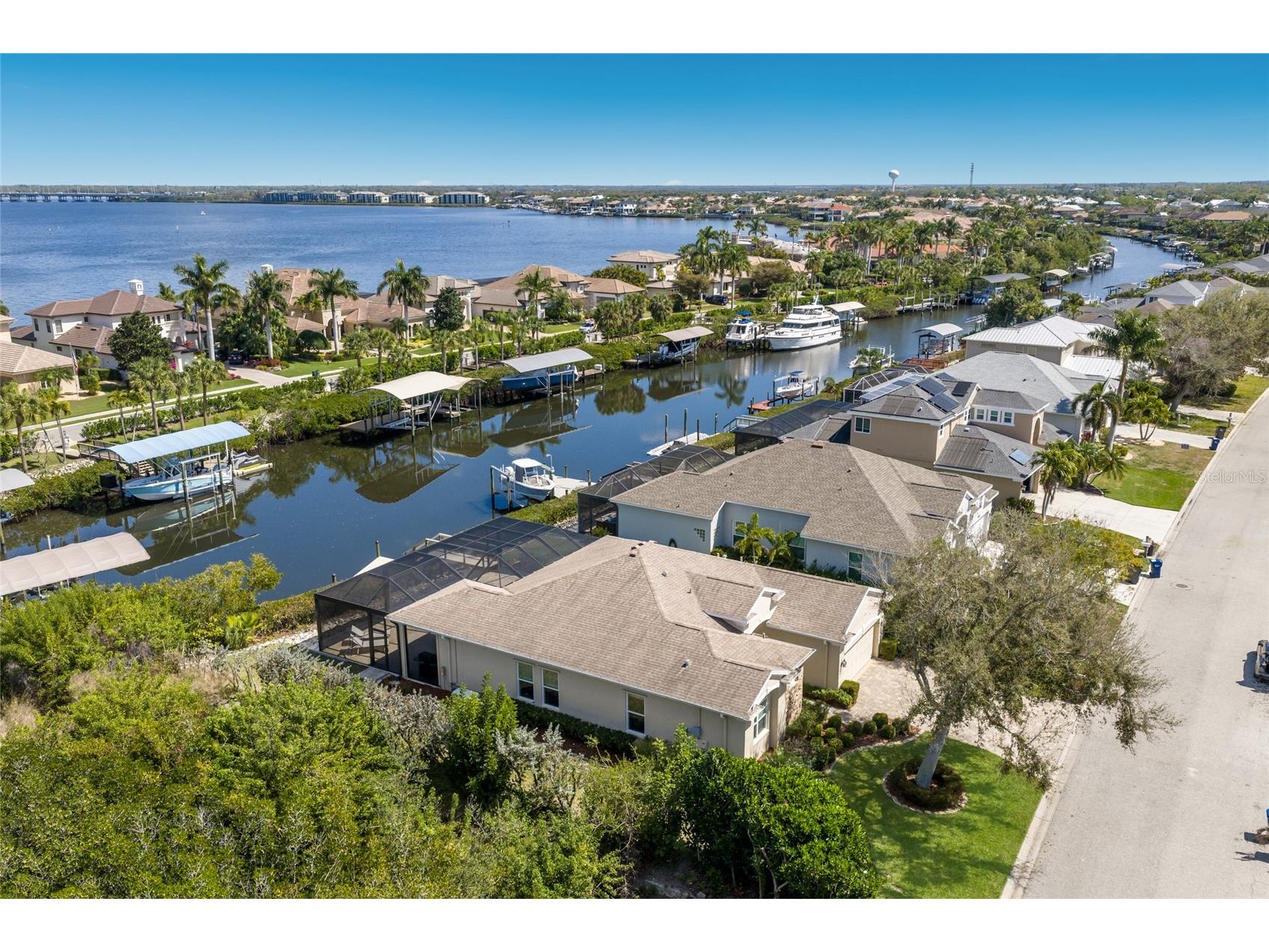 3615 5th Avenue NE Bradenton FL 34208 A4684924 image1