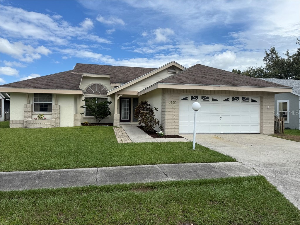 3615 75th Terrace E Sarasota FL 34243 A4660501 image1