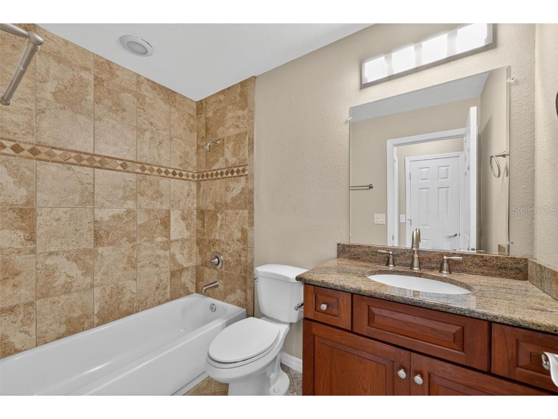 3615 Dunbar Drive Sarasota FL 34232 A4674663 image22