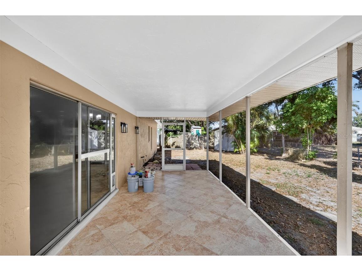 3615 Dunbar Drive Sarasota FL 34232 A4674663 image32