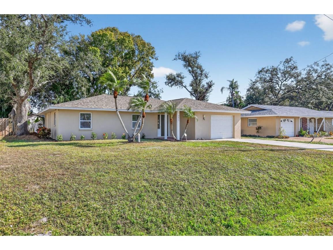3615 Dunbar Drive Sarasota FL 34232 A4674663 image4