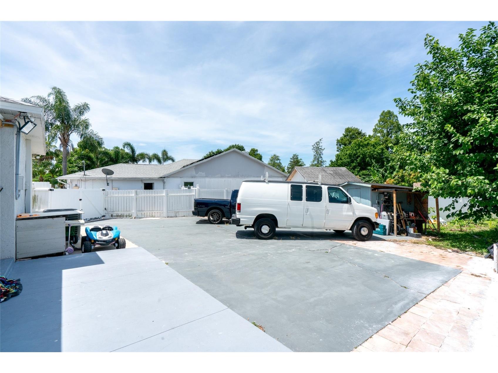 3615 Marco Drive Tampa FL 33614 TB8506597 image38