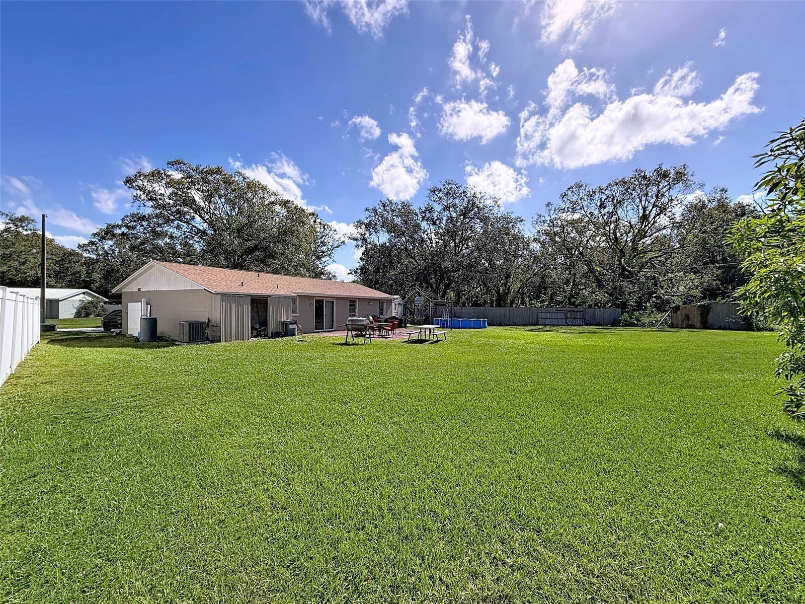 3615 Sugarcreek Drive Tampa FL 33619 TB8436446 image13