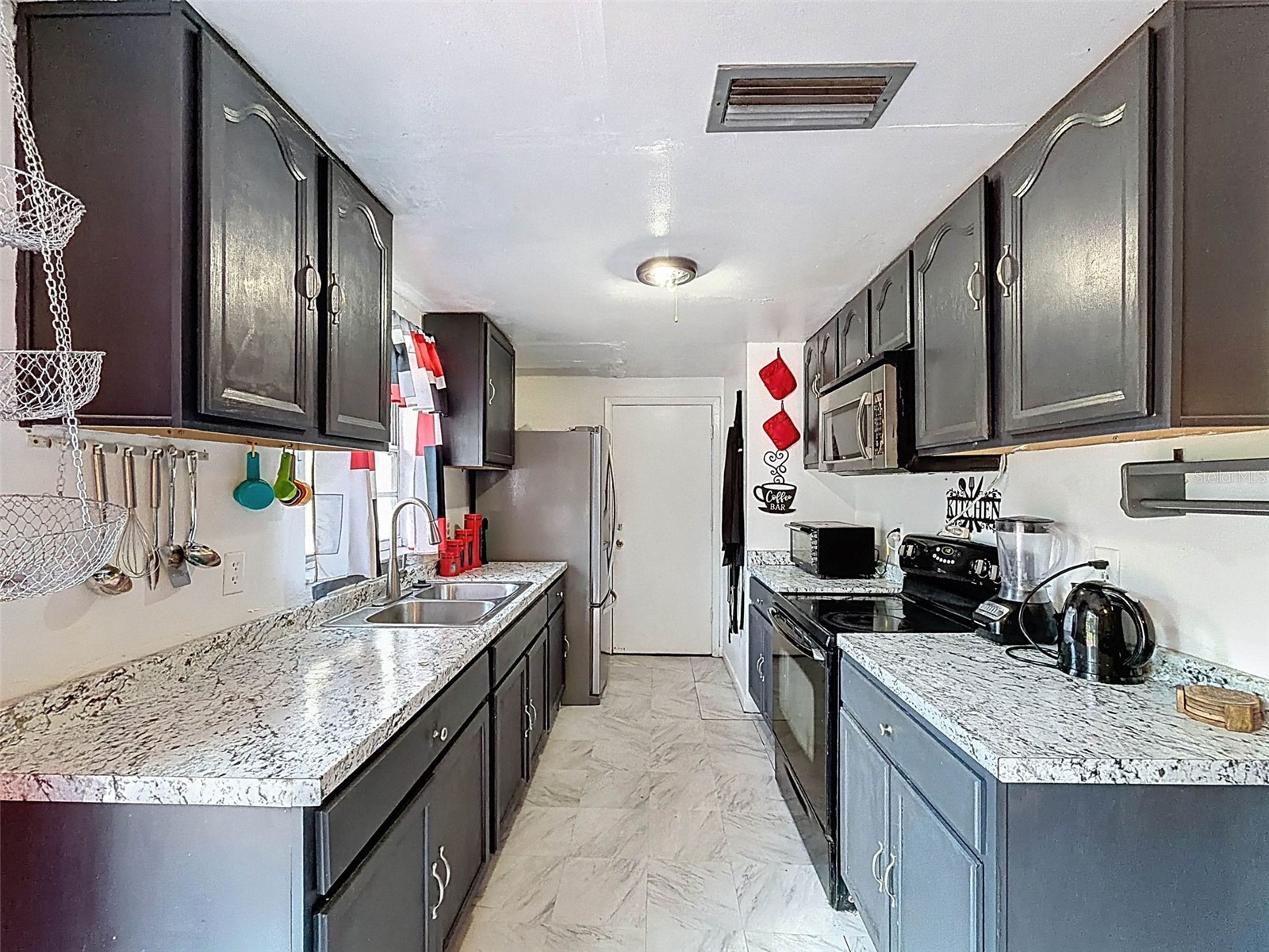 3615 Sugarcreek Drive Tampa FL 33619 TB8436446 image5