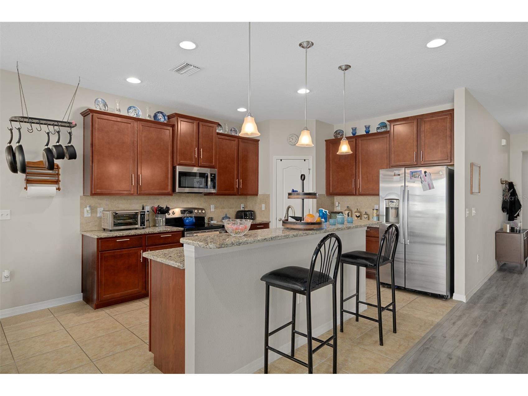 36154 Laguna Hills Circle Zephyrhills FL 33541 TB8484276 image4