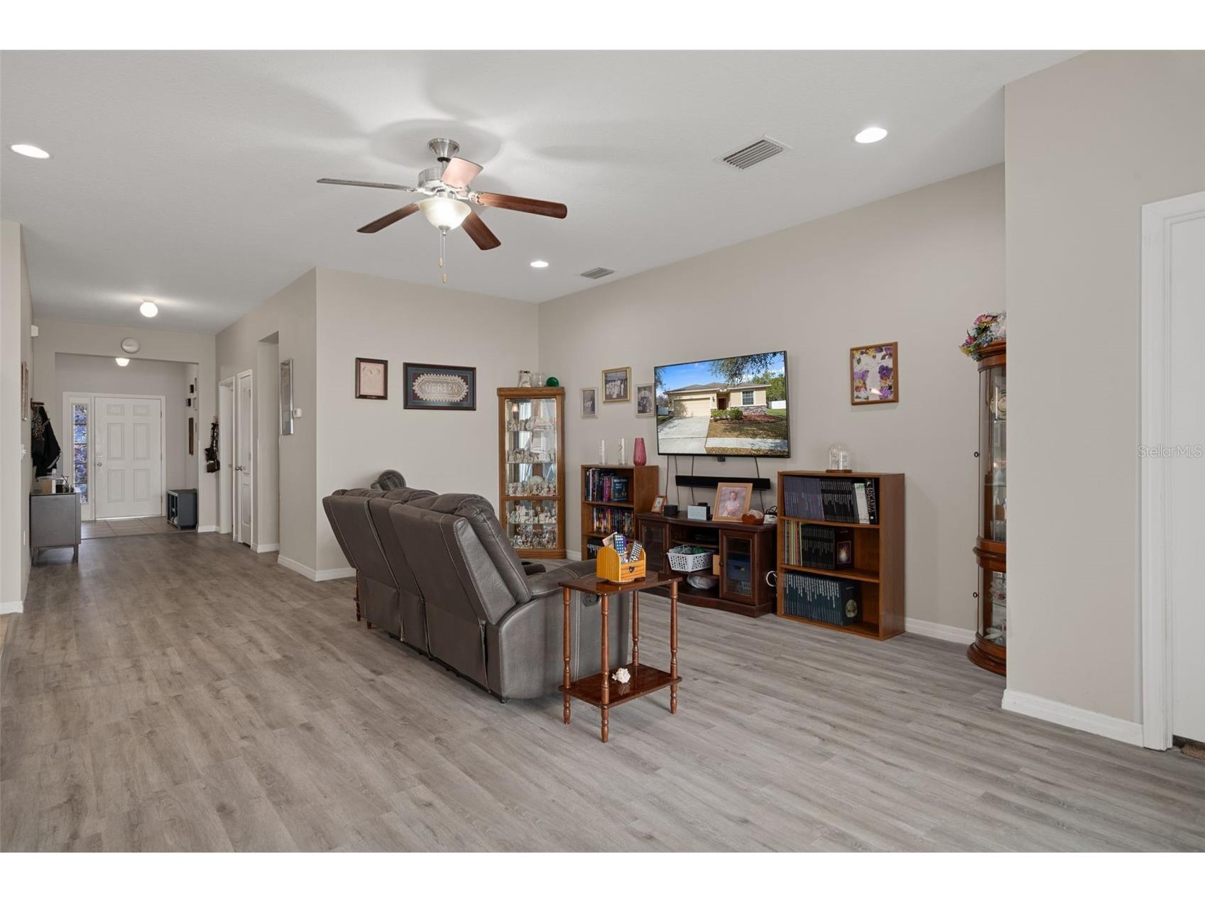 36154 Laguna Hills Circle Zephyrhills FL 33541 TB8484276 image6