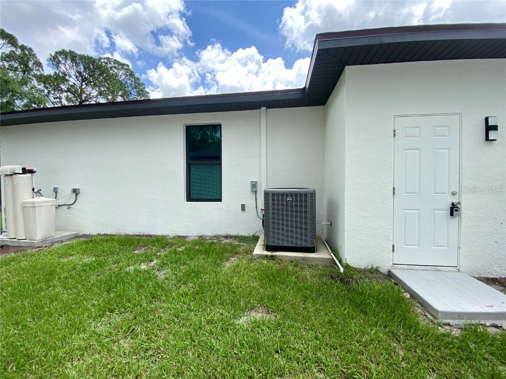 3616 Bellefonte Avenue North Port FL 34286 A4656778 image39