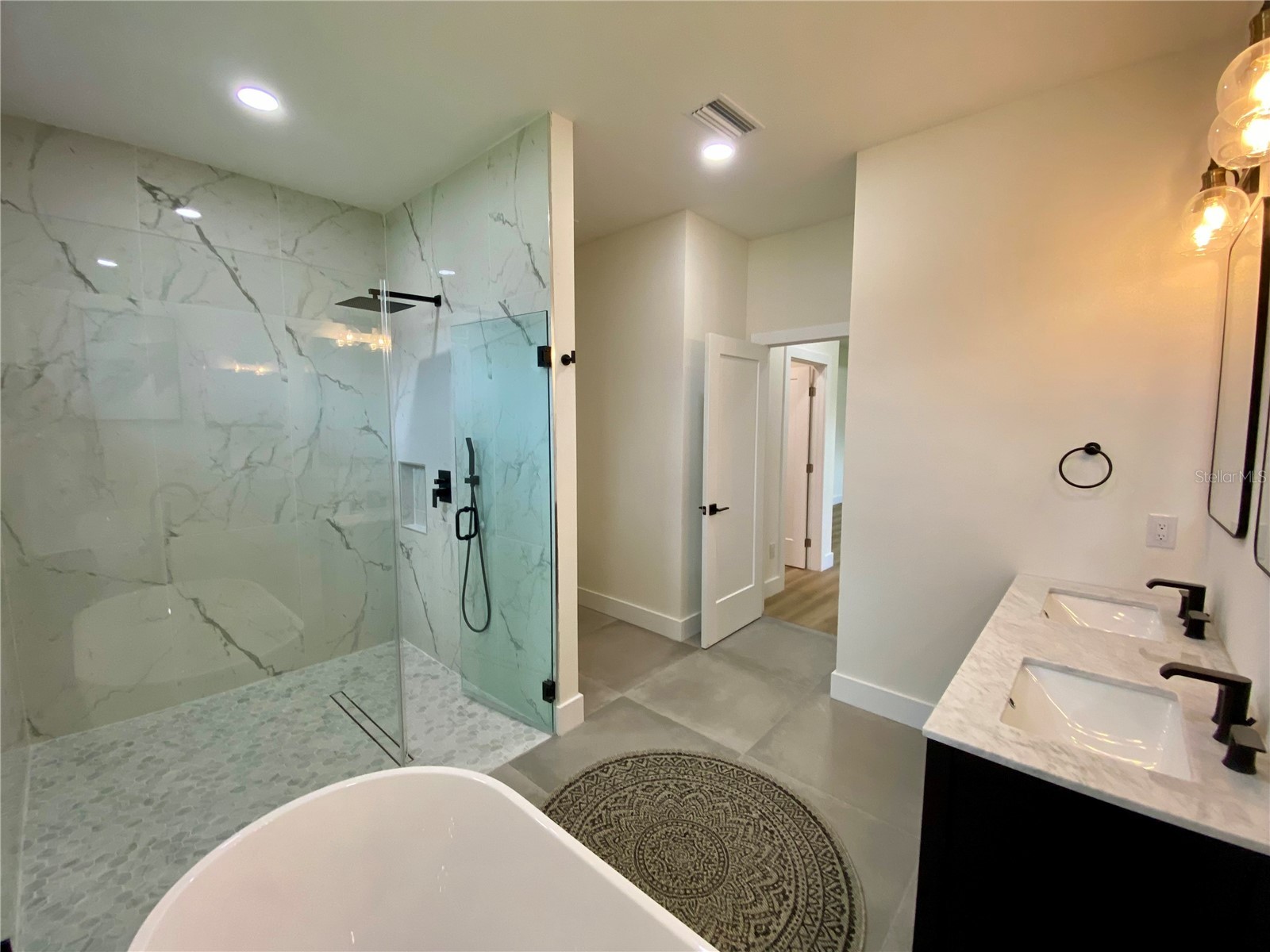 3616 Bellefonte Avenue North Port FL 34286 A4678369 image32